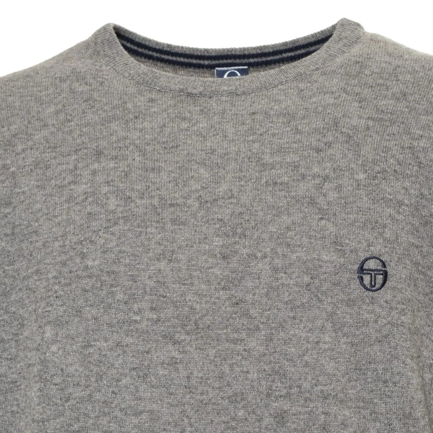 Sergio Tacchini Pulls Sergio Tacchini
