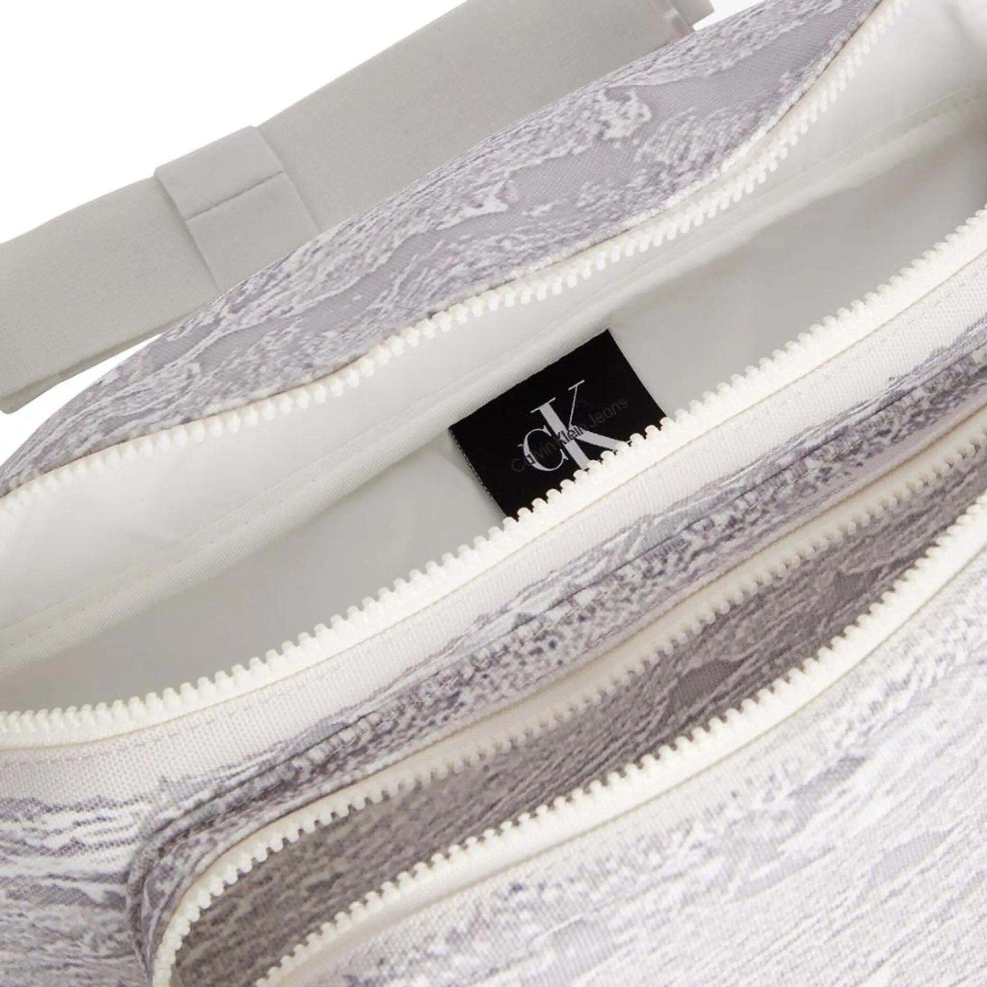 Calvin Klein Sac banane - Tendance