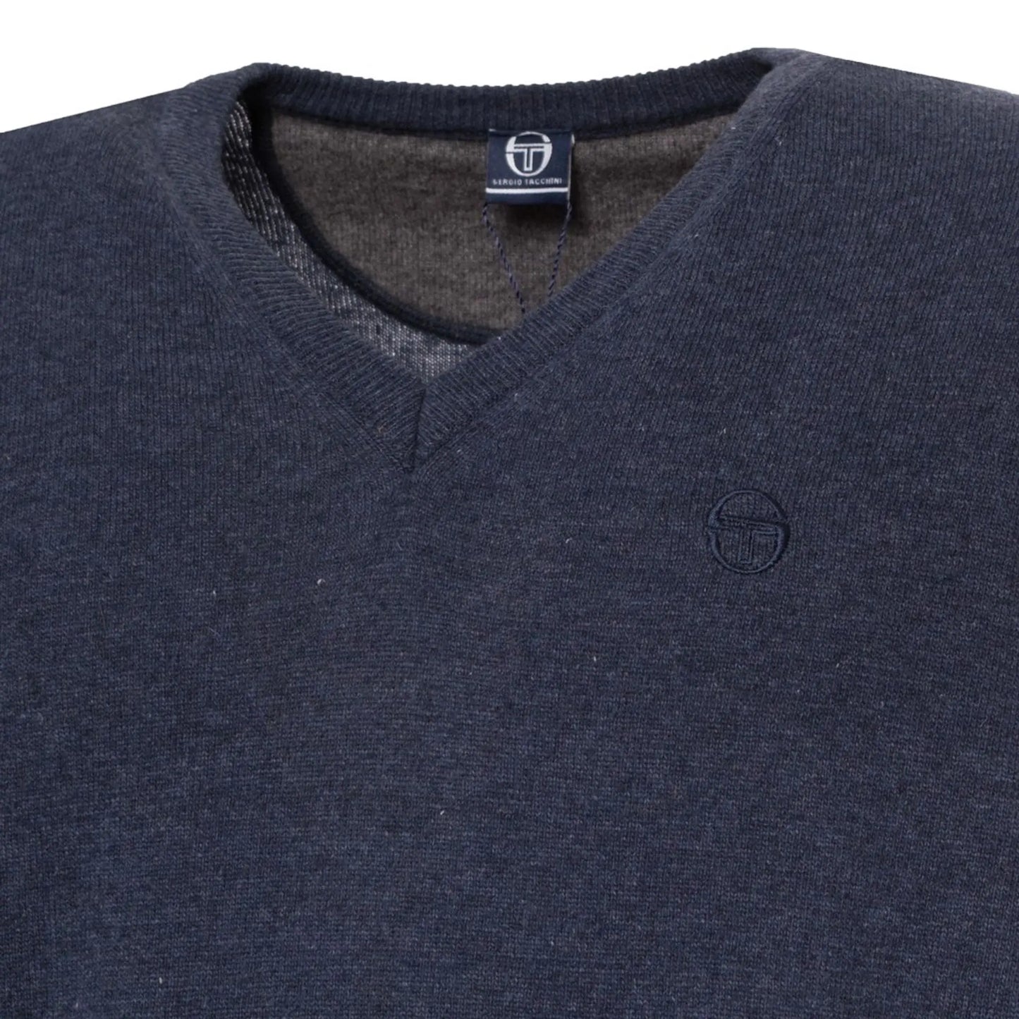 Sergio Tacchini Pulls Sergio Tacchini