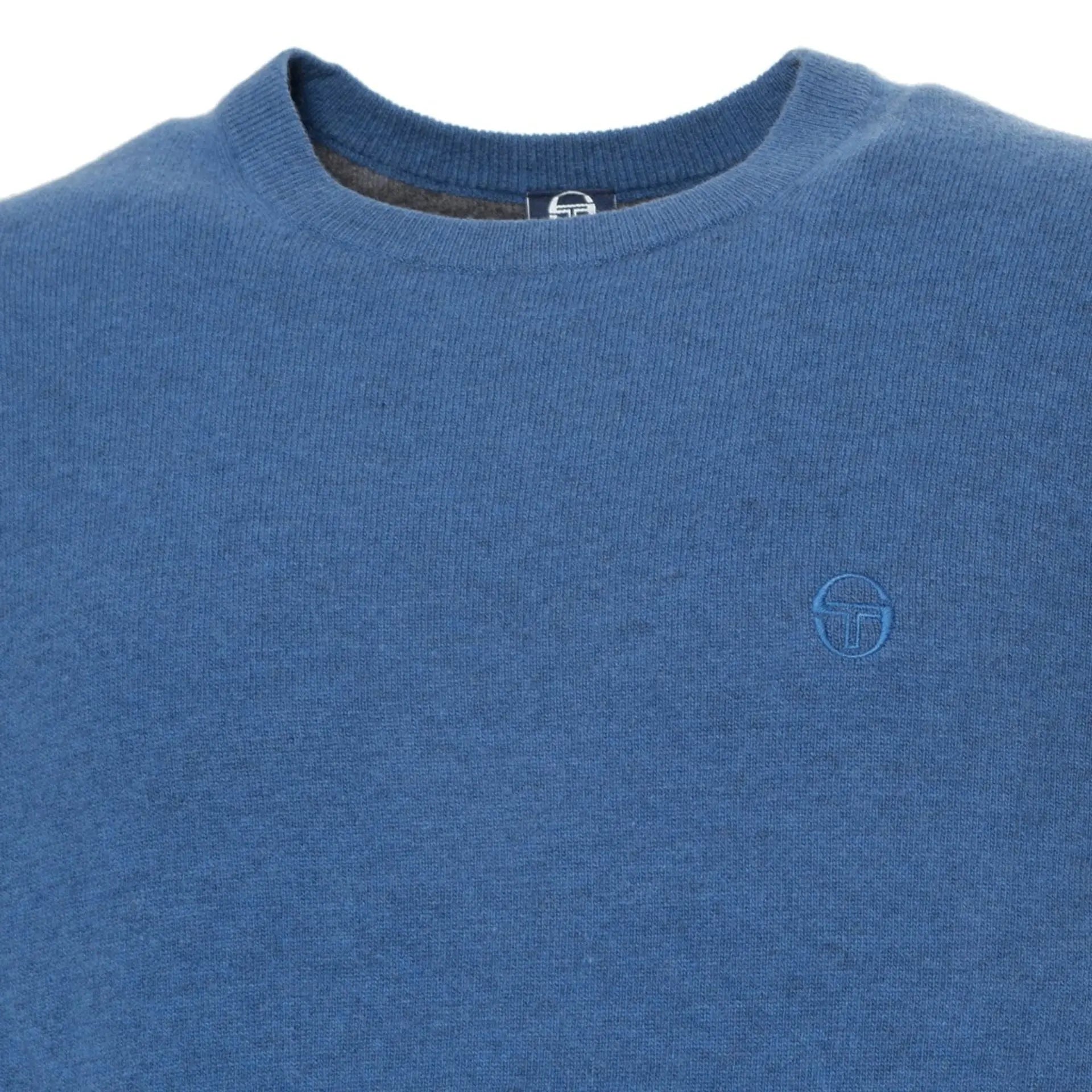 Sergio Tacchini Pulls Sergio Tacchini
