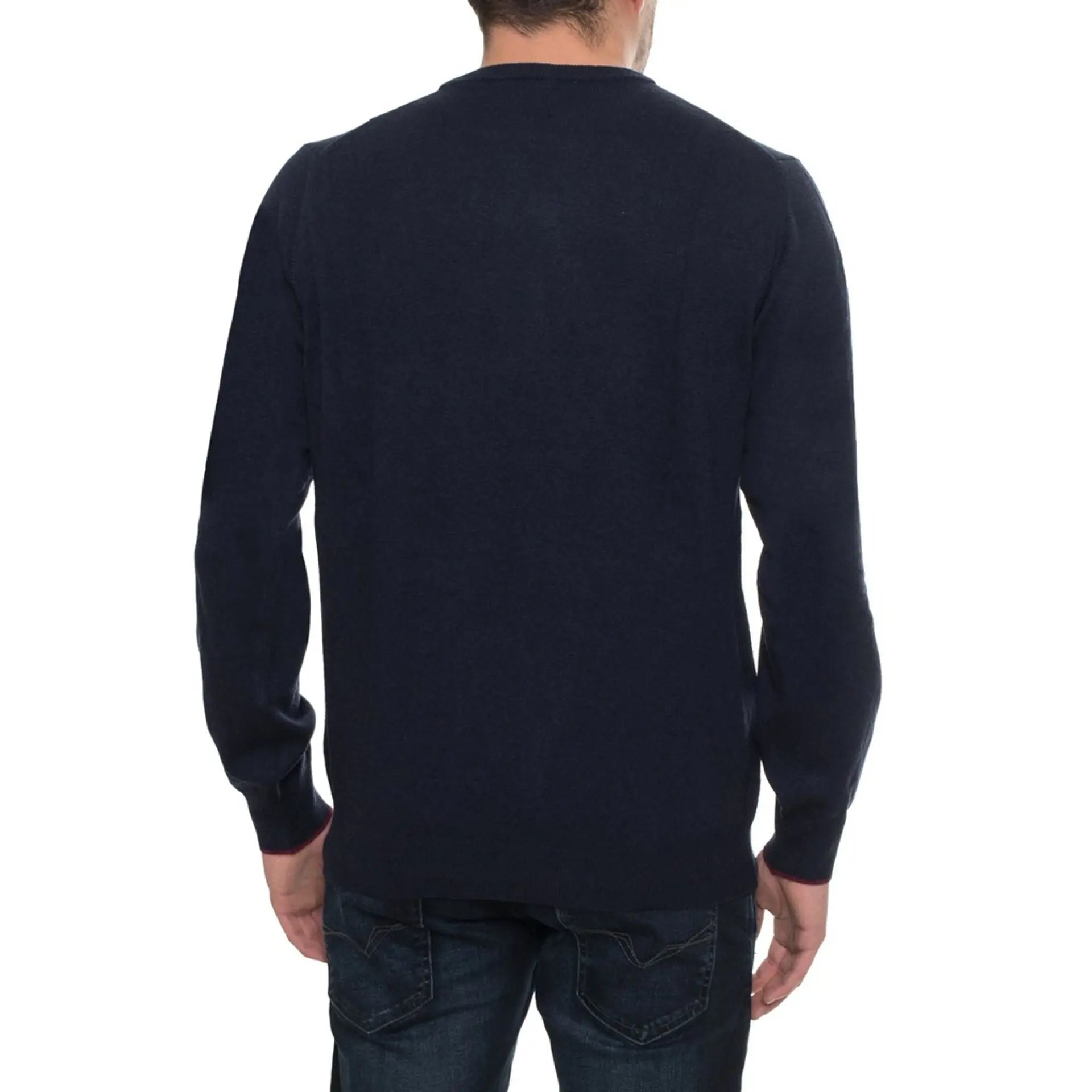 Sergio Tacchini Pulls Sergio Tacchini